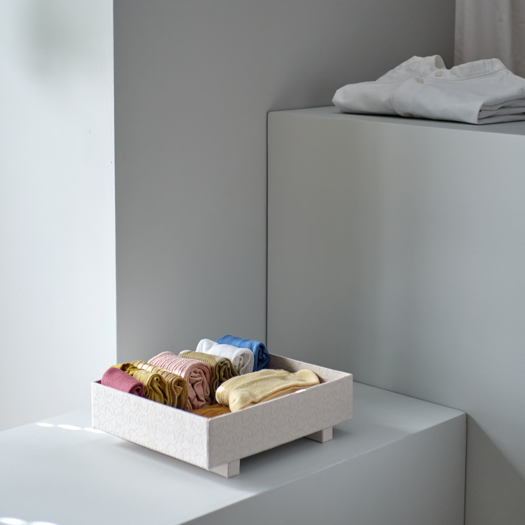 TRAY BOX MEDIUM TOTORU - 202 Stone