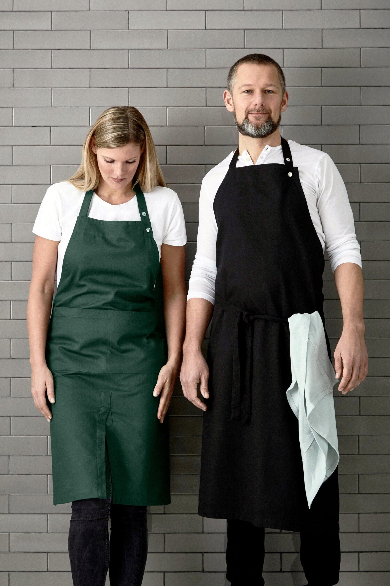 The Organic Company Apron with Pocket Twill 400 Dark green